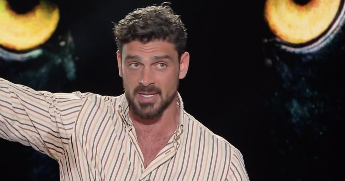 Michele Morrone, che sudata da Francesca Fagnani. Poi ammette di aver  baciato un uomo. Il vino e le pozioni d'amore - Corriere di Arezzo