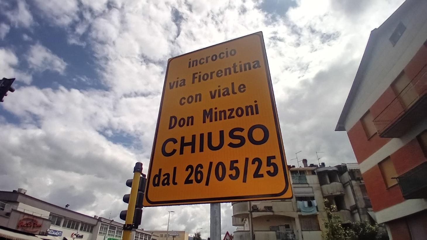 Il cartello di inizio lavori