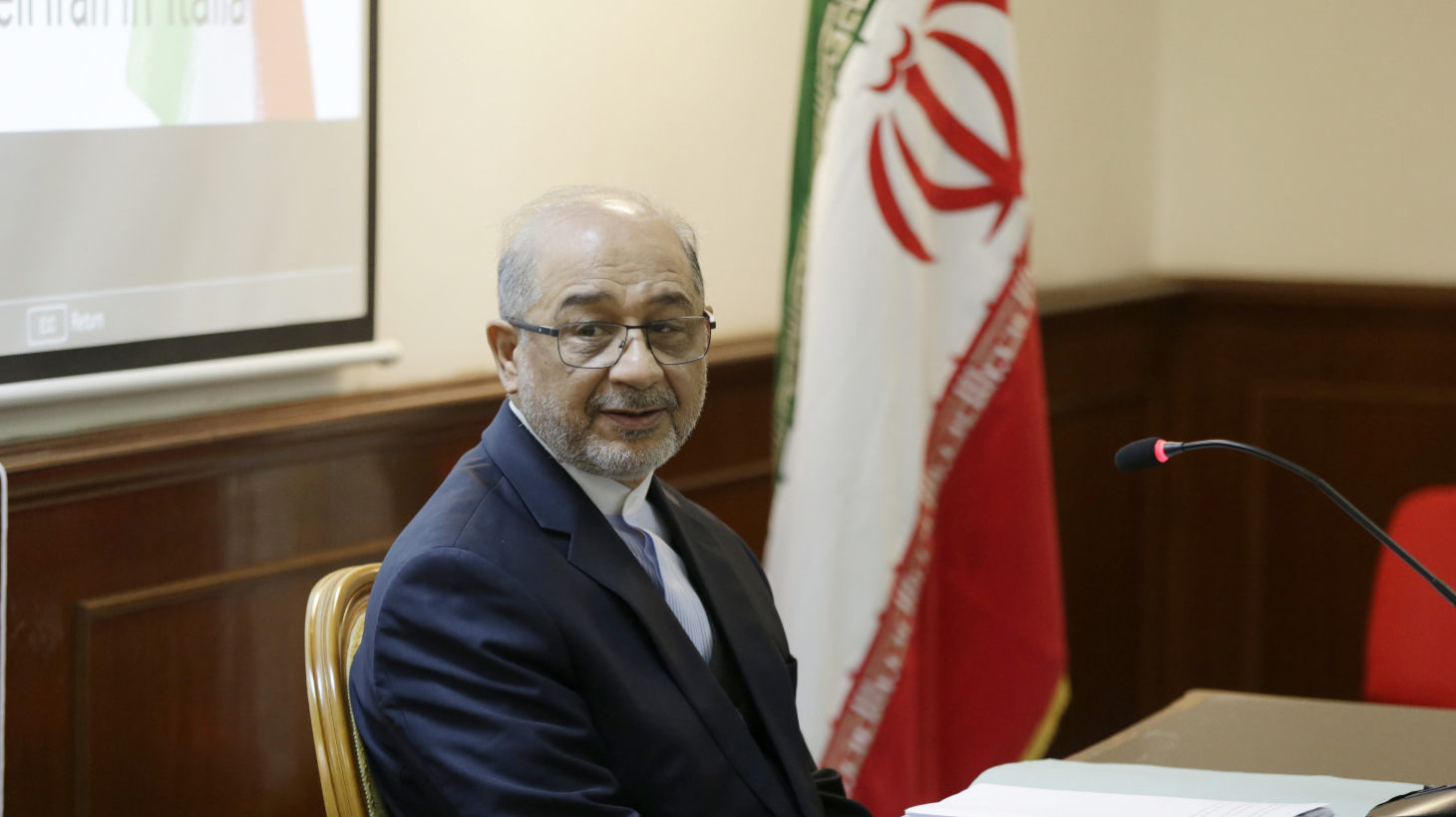 L&rsquo;ambasciatore dell'Iran al nostro giornale: &ldquo;La pace non &egrave; un concetto irraggiungibile, ma Israele fermi le armi in Libano&rdquo;