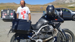 Tragedia in moto, muore imprenditore in Valle d'Aosta nello scontro con un'auto