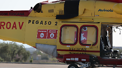 Muore a 39 anni nell'auto che si ribalta, ferito gravemente un 25enne