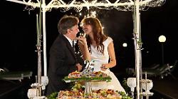 Fabio Caressa e Benedetta Parodi, la coppia pi&ugrave; longeva della tv: "Ecco il nostro segreto". Come si sono conosciuti