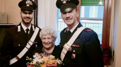 Bibbiena, anziana di Soci festeggia il 92° compleanno insieme ai carabinieri