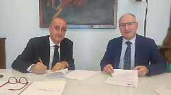 Tumore al seno, in provincia di Arezzo 350 nuovi casi ogni anno.  Il dottor Giovanni Angiolucci direttore della nuova Struttura complessa di diagnostica senologica
