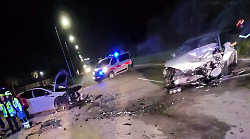 Arezzo,  scontro frontale tra auto in via Simone Martini: un ferito