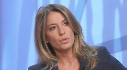 Arezzo, Giorgia Meloni nomina Simona Petrucci commissario provinciale di Fratelli d'Italia. La senatrice: "Subito al lavoro, c'è grande entusiasmo". Ecco chi è