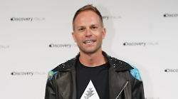 Chi &egrave; Simone Rugiati, lo chef televisivo denunciato per minacce: programmi, talent show, fidanzate e l'apertura del ristorante a Milano