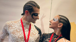Arezzo, medaglia di bronzo ai mondiali di danza sportiva per Nicola Leprai e Martina Restuccia. L'assessore Scapecchi: "La città orgogliosa di voi"