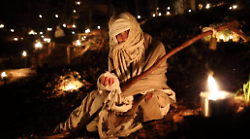 Presepe vivente, lo spettacolo di Monterchi fa rivivere la nascita di Gesù Bambino.  Eventi anche a Castiglion Fiorentino, Civitella e in altri borghi