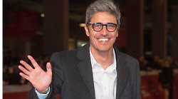 Pif stasera in tv su Rai 3 con Caro Marziano Speciale Natale: "Sono stato un bambino scontento, un adolescente calmo e un adulto irrequieto ma ora sono in pace"