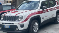 Tolta la patente ad automobilista positivo all'alcol test dopo un incidente: applicato il nuovo codice della strada