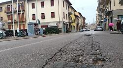 Arezzo, piano anti buche da un milione di euro: così i lavori in via Anconetana e via Marco Perennio