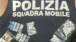 Eroina e cocaina negli slip, arrestato spacciatore nigeriano a Saione