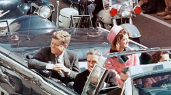 John Fitzgerald Kennedy, tutte le donne del presidente. Dalla moglie Jackie alle amanti. La storia con Marilyn Monroe