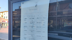 Arezzo, gli annunci del Comune nella bacheca di Saione compiono 10 anni