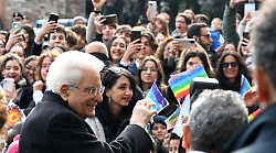 Visita di Mattarella del 6 giugno, vertice e sopralluogo a Rondine con il cerimoniale del Quirinale. Voci su altri big