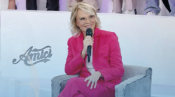 Amici oggi in tv domenica 9 marzo su Canale 5: Fedez e Noemi giudici della puntata. Ospiti in studio Rkomi, Petit e Marisol 