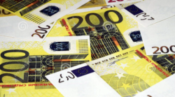 In auto 12 mila euro in banconote false da 200: arrestati 4 bulgari che patteggiano e tornano liberi