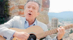 Gli auguri di Pupo alla mamma: "Il mio concerto a Martina Franca dedicato a te"