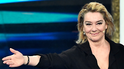 Monica Guerritore al teatro Petrarca: "La sera della prima", segreti ed emozioni del dietro le quinte