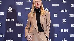 Alessia Marcuzzi torna stasera in tv con Obbligo o Verità su Rai 2: dalla relazione con Francesco Facchinetti al flirt  smentito con Stefano De Martino