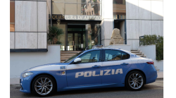 Un arresto ogni due giorni, la Polizia di Stato festeggia il 173° anniversario. Violenza di genere, 150 casi in un anno