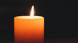Dolore e lacrime, una folla commossa ai funerali di Luca, stroncato da malore