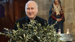 I Papi, Ciampi, la Giostra: don Alvaro e il 40° del quotidiano di Arezzo: "Galoppa, galoppa o mio bel Corriere"