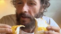 Ova alla Jova, spopola la ricetta delle uova che mangia Jovanotti: il video della cheffa Griffoni spiega cosa sono e come si preparano