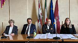 Arezzo, task force Comune, Sei Toscana e Nuove Acque per pulire le caditoie