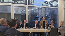 L'identikit di Noi Moderati del candidato sindaco del centrodestra per il dopo Ghinelli. Bicchielli in città su linee politiche ed elezioni