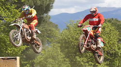 Moto da cross d'epoca al circuito di Miravalle: 150 gli iscritti, in gara per il campionato anche due piloti di 79 anni