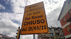 Traffico, il cantiere di via Fiorentina cambia i tempi dei semafori lungo le strade alternative