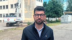 Rivoluzione parcheggi: di notte in via Garibaldi posti auto riservati ai residenti nel centro storico