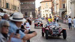 Arriva la 1000 Miglia, la corsa più bella del mondo lungo le strade di Arezzo e della provincia. Il percorso