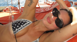 L'estate italiana delle star, da Dua Lipa a Kylie Jenner