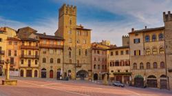 Ad Arezzo la vita è sempre più cara: la città finisce nella top ten italiana dell'inflazione, la posizione. Ecco quanto cresce la spesa per le famiglie