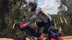 Jovanotti, l'ultima trovata: un concerto per chi arriva in bici. E lui pronto a pedalare per 770 chilometri