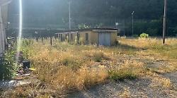 Arezzo,  il campo da calcio è abbandonato e al Palazzo del Pero scatta la raccolta fondi su GoFundMe