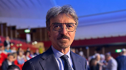Le famiglie, i viaggi e il tempo libero. Marinoni: "Sui consumi incide il peso delle spese obbligate"