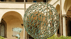 A Firenze la mostra dedicata alle sculture di Andrea Roggi: ecco Humanitas, la Forza dell'amore