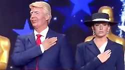 Ballando con le stelle con Donald Trump e Melania, applausi a scena aperta. Ma ovviamente sono due sosia. Il video