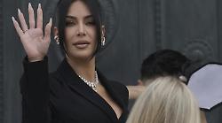 Kim Kardashian rivela il rapporto con l'ex marito Kanye West: "Regalava le Lamborghini ai suoi amici"