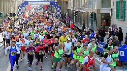 C'è la Maratonina Città di Arezzo come cambiano traffico e sosta in centro