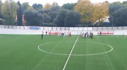 Rissa tra giocatori alla partita Under 18. Spettatore entra in campo e colpisce il portiere
