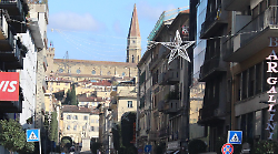 Conto alla rovescia per le luminarie: così cambierà il look di strade e piazze. Sabato 15 novembre al via la Città del Natale