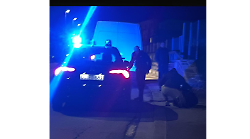 Guardie e ladri nel centro abitato: i carabinieri scoprono tre malviventi, due in fuga e uno preso