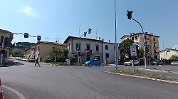 Verso l'addio al semaforo di via Tarlati: così cambierà il traffico. I tempi