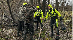 Vanno a pesca al Singerna, ma restano bloccati nel torrente. Salvati dai vigili del fuoco