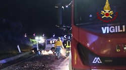 Quattro feriti (tre donne) nello scontro tra due auto sulla strada regionale 71